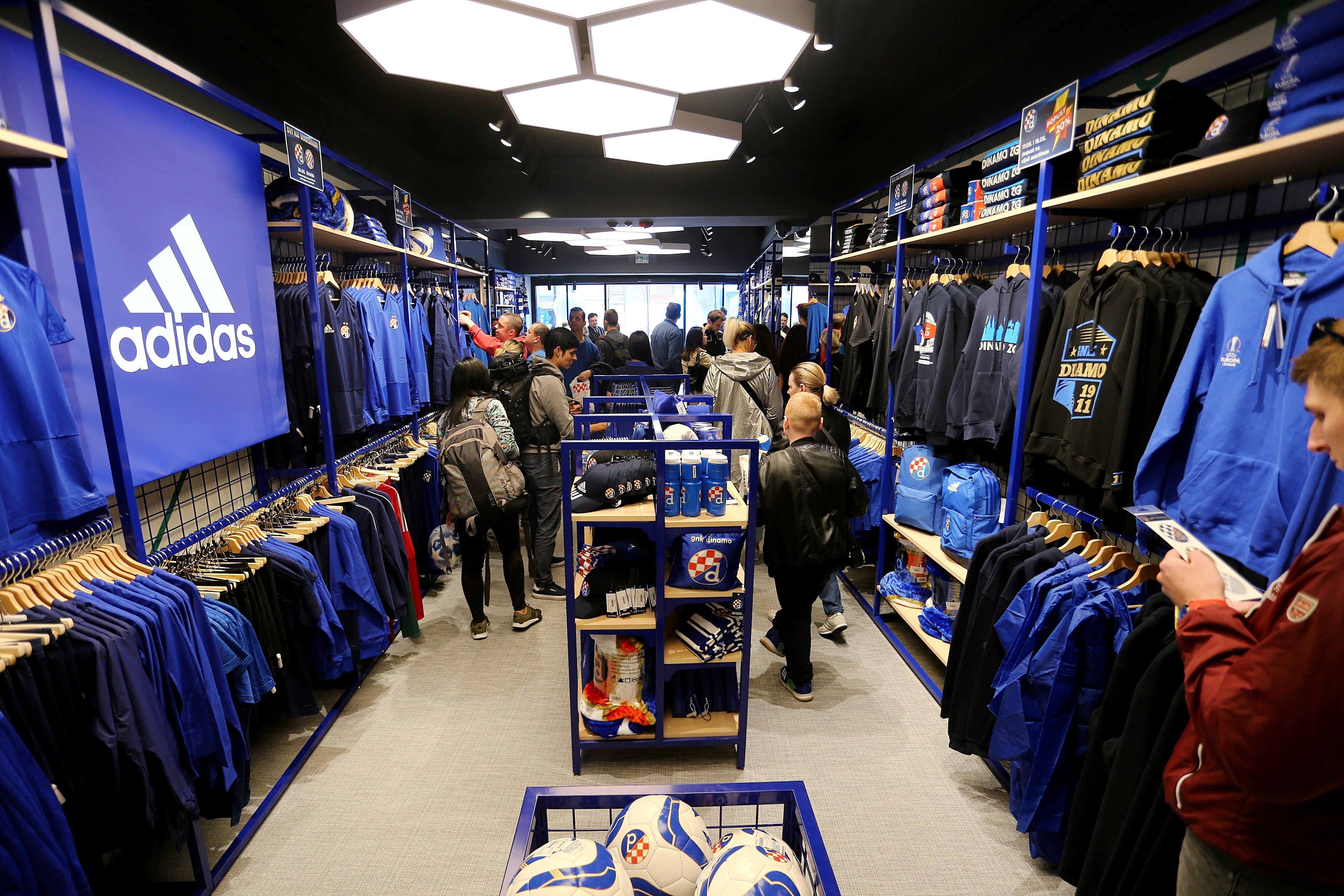 Fan shop Dinama otvoren za posjetitelje | Dinamo